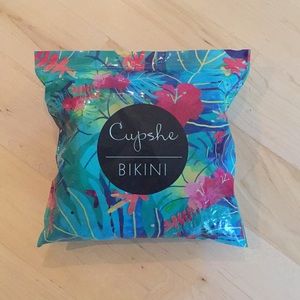 Cupshe Swim Seascape Painting Halter Bikini Set Size Xl Poshmark
